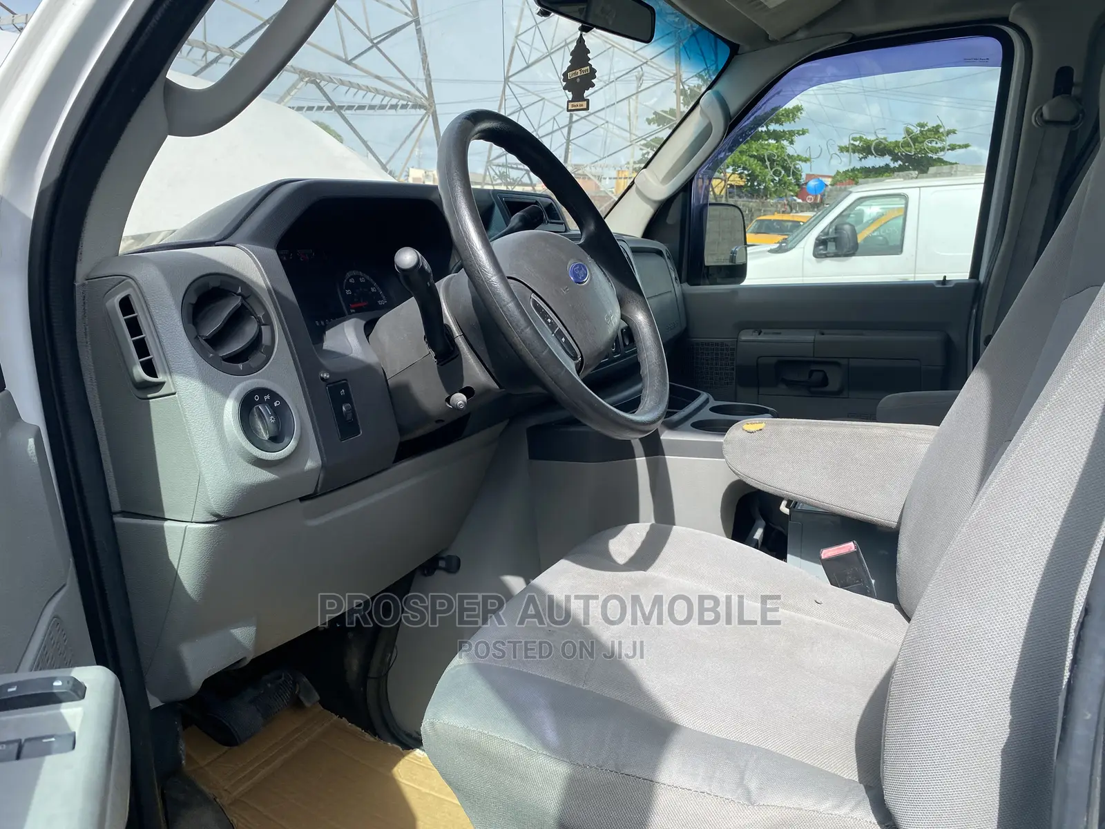 Ford E250 2011 White