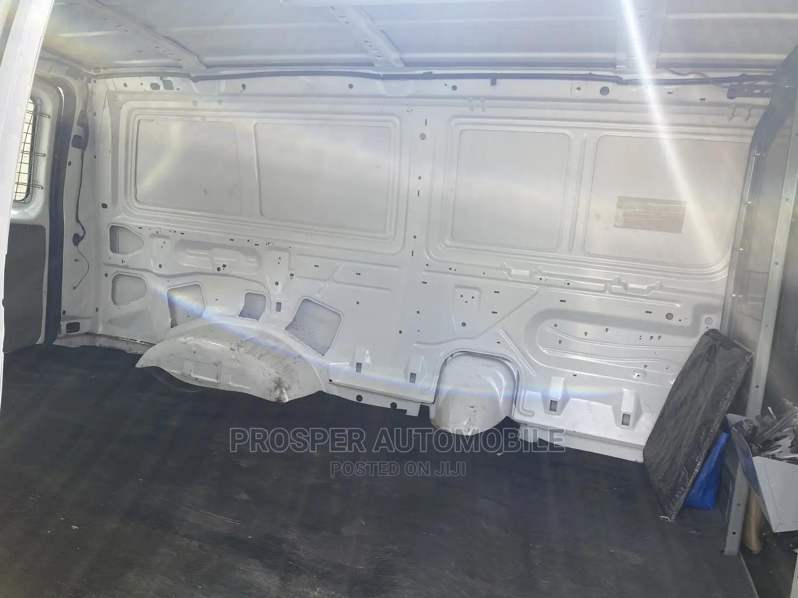 Ford E250 2011 White