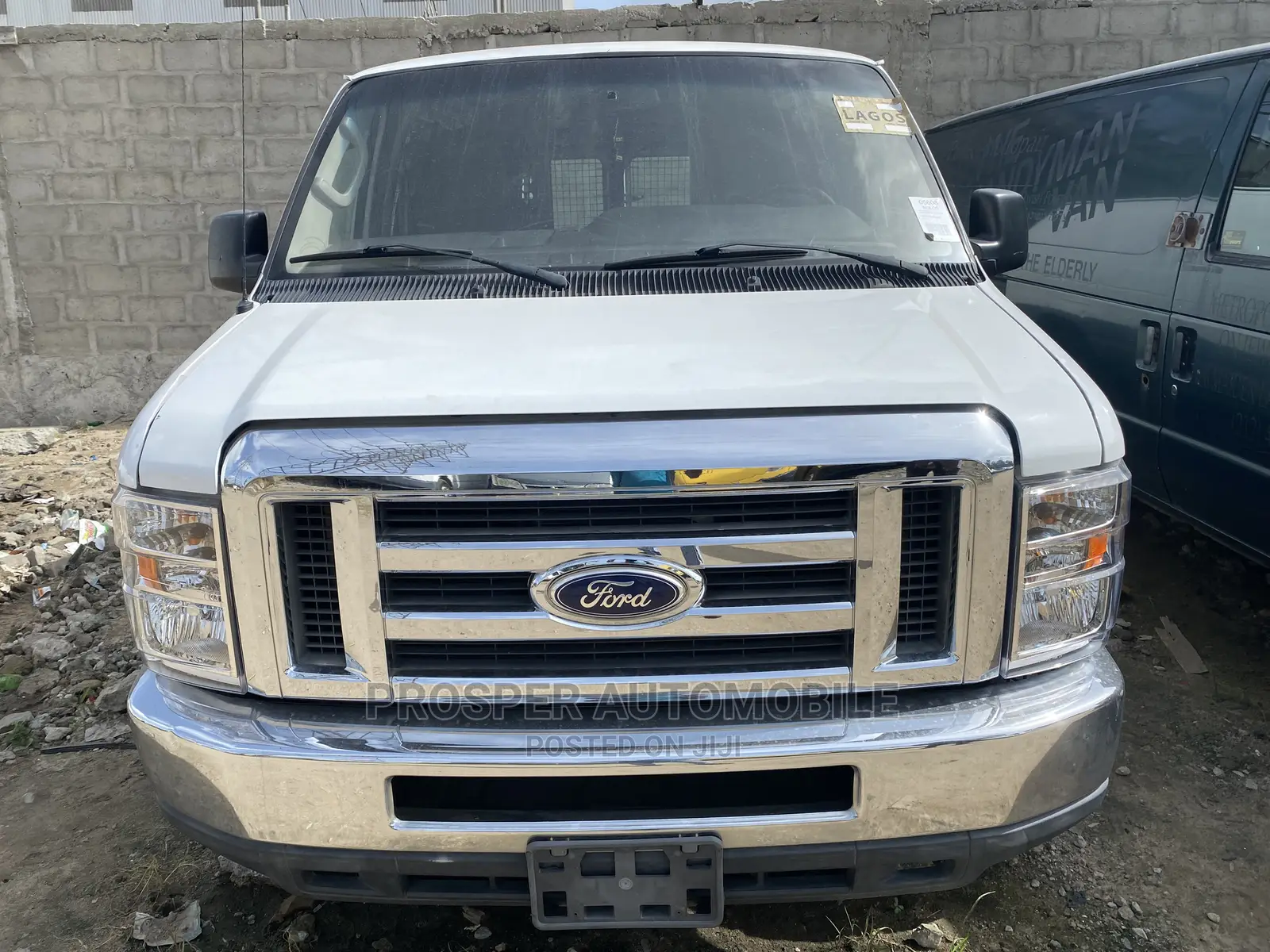 Ford E250 2011 White