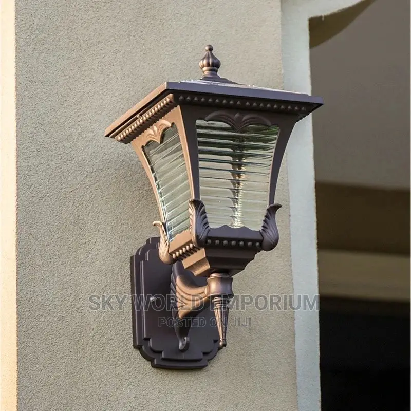 Vintage Luxury Gate Lamp