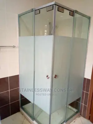 Shower Port Cubicle