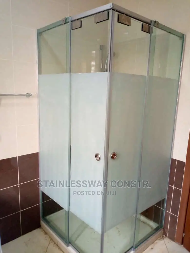 Shower Port Cubicle