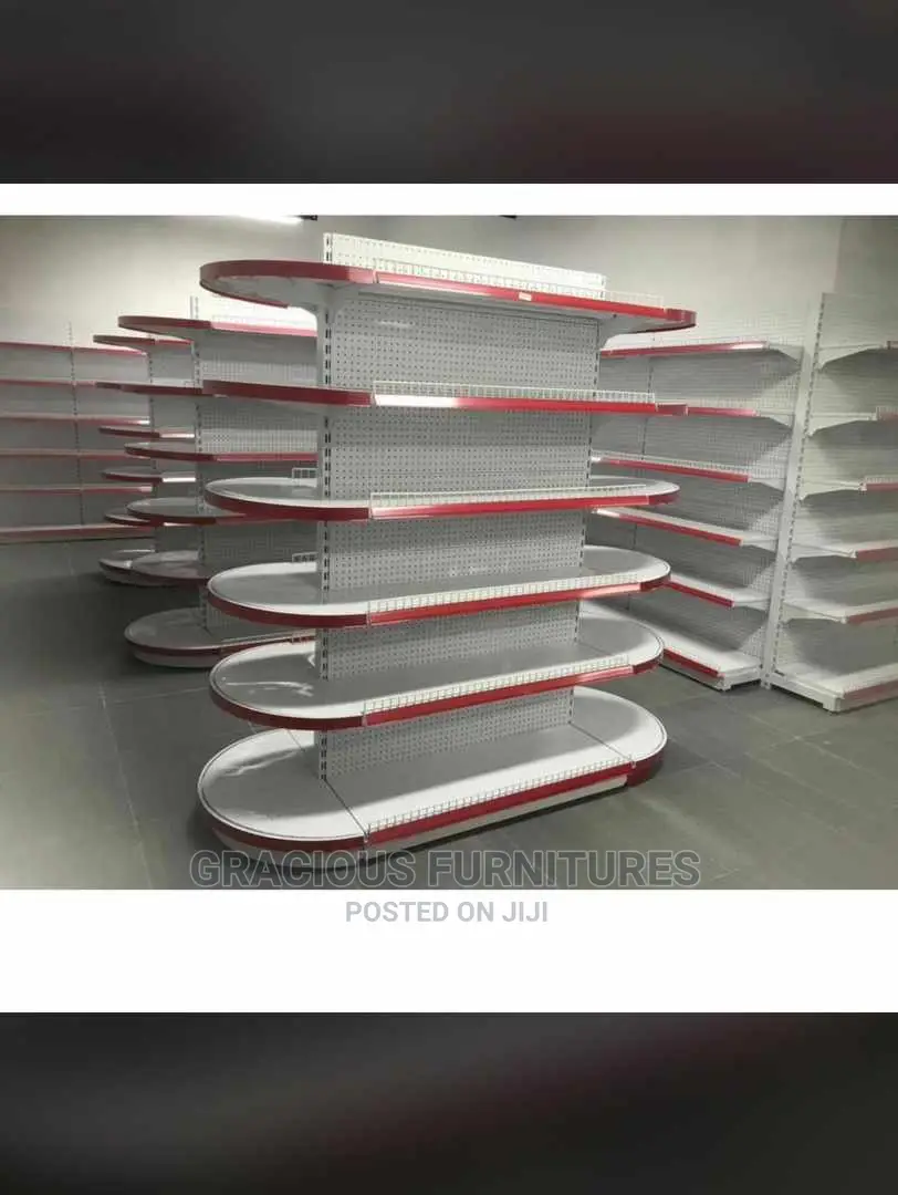 C_curve Supermarket Shelf