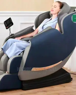 Big Sitting Full Body MASSAGE CHAIR