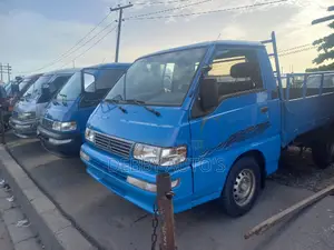 Mitsubishi Delica Truck