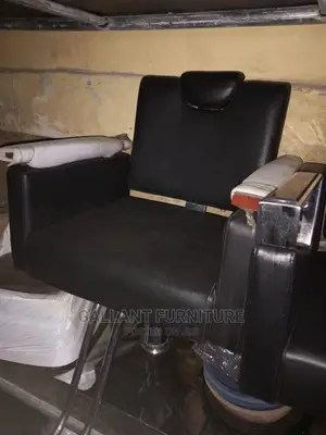 Executive Barbing Chair