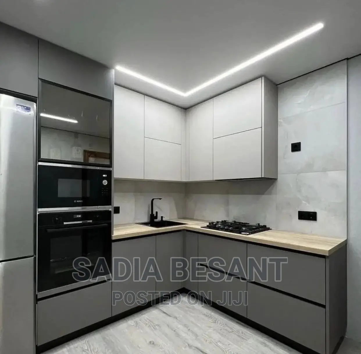 Contemporary Kitchen Cabinets and Accessories