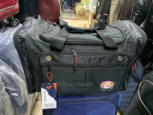 Medium Size Hand Carry Quality Traveling Luggage