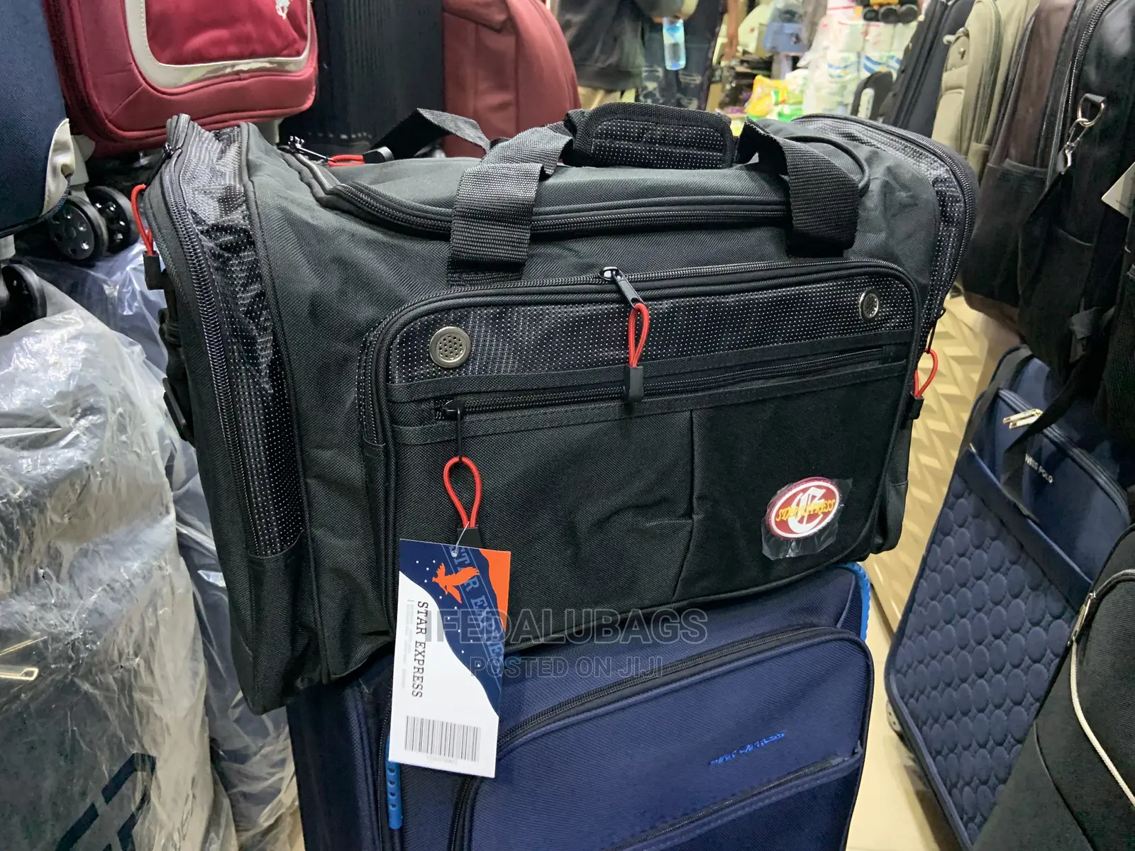 Medium Size Hand Carry Quality Traveling Luggage