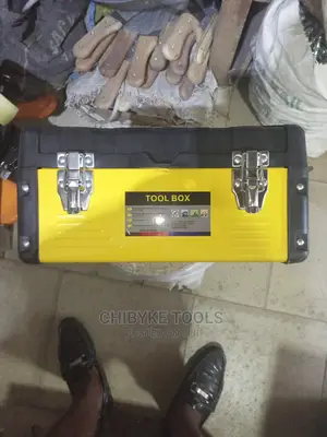 14" Plastic Metal Empty Tools Box