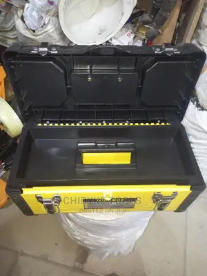 14" Plastic Metal Empty Tools Box