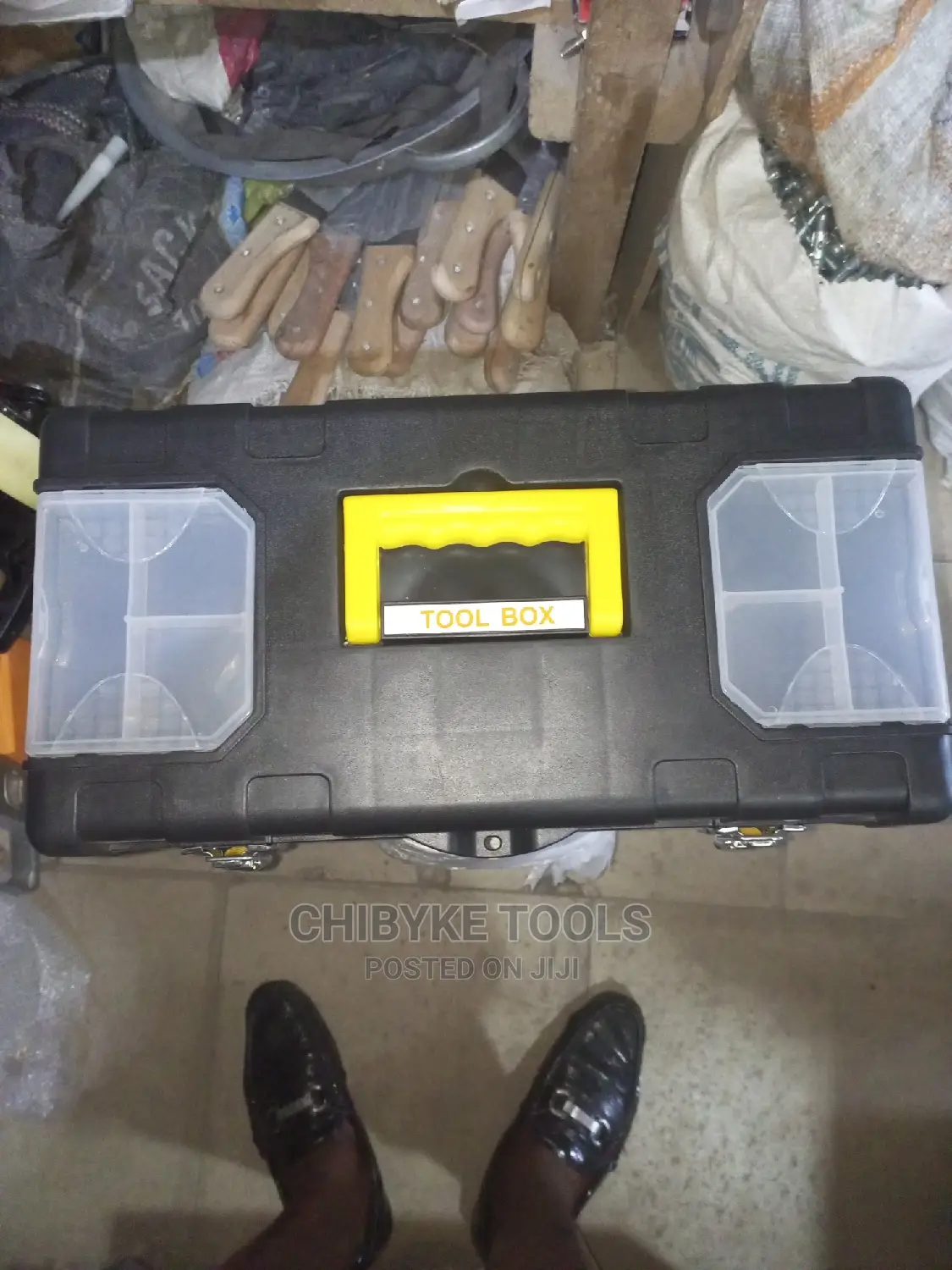 17" Metal Plastic Empty Tools Box