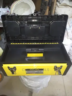 19" Metal Plastic Empty Tools Box