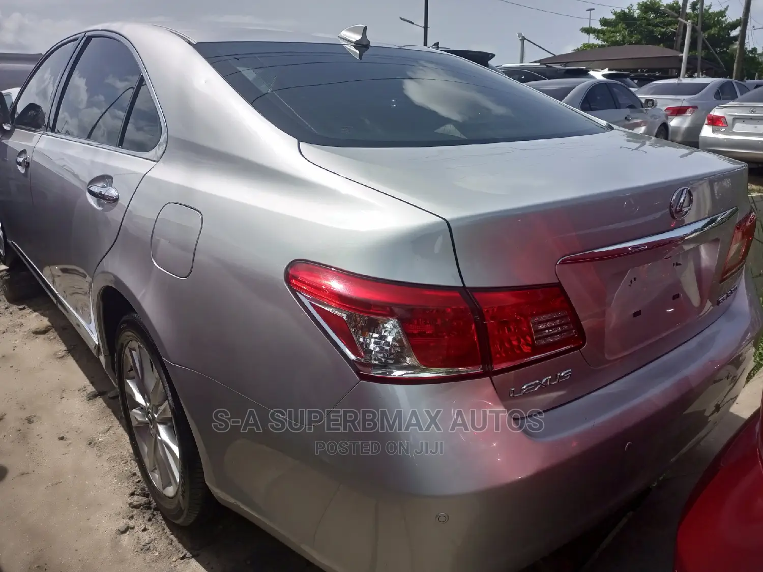 Lexus ES 2012 Silver