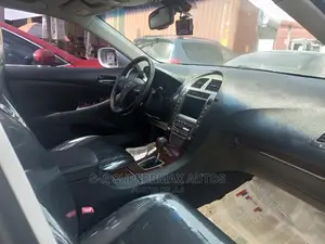 Lexus ES 2012 Silver