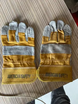 Imported Hand Gloves