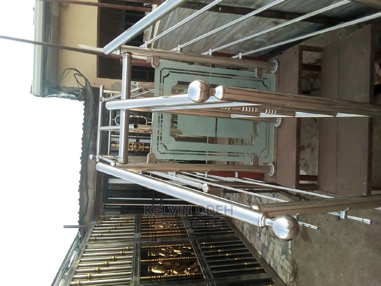 Stemless Hand Rail