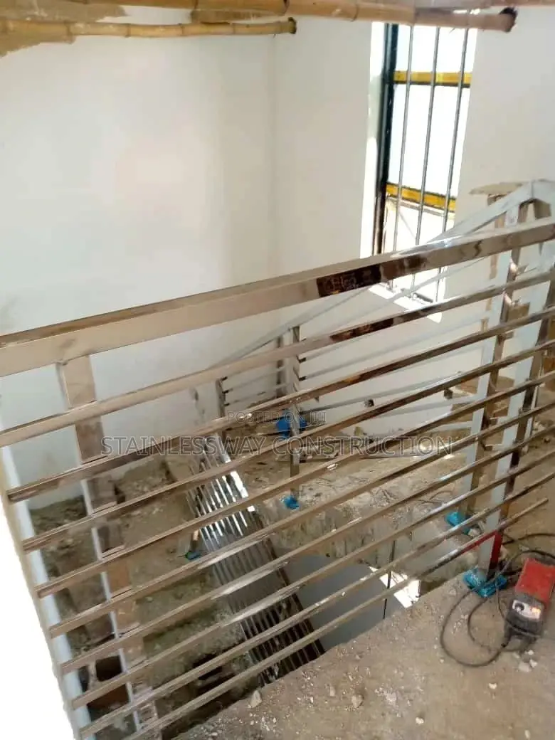 9 Lining Stainless Handrail for Your Staircase Square Pipe