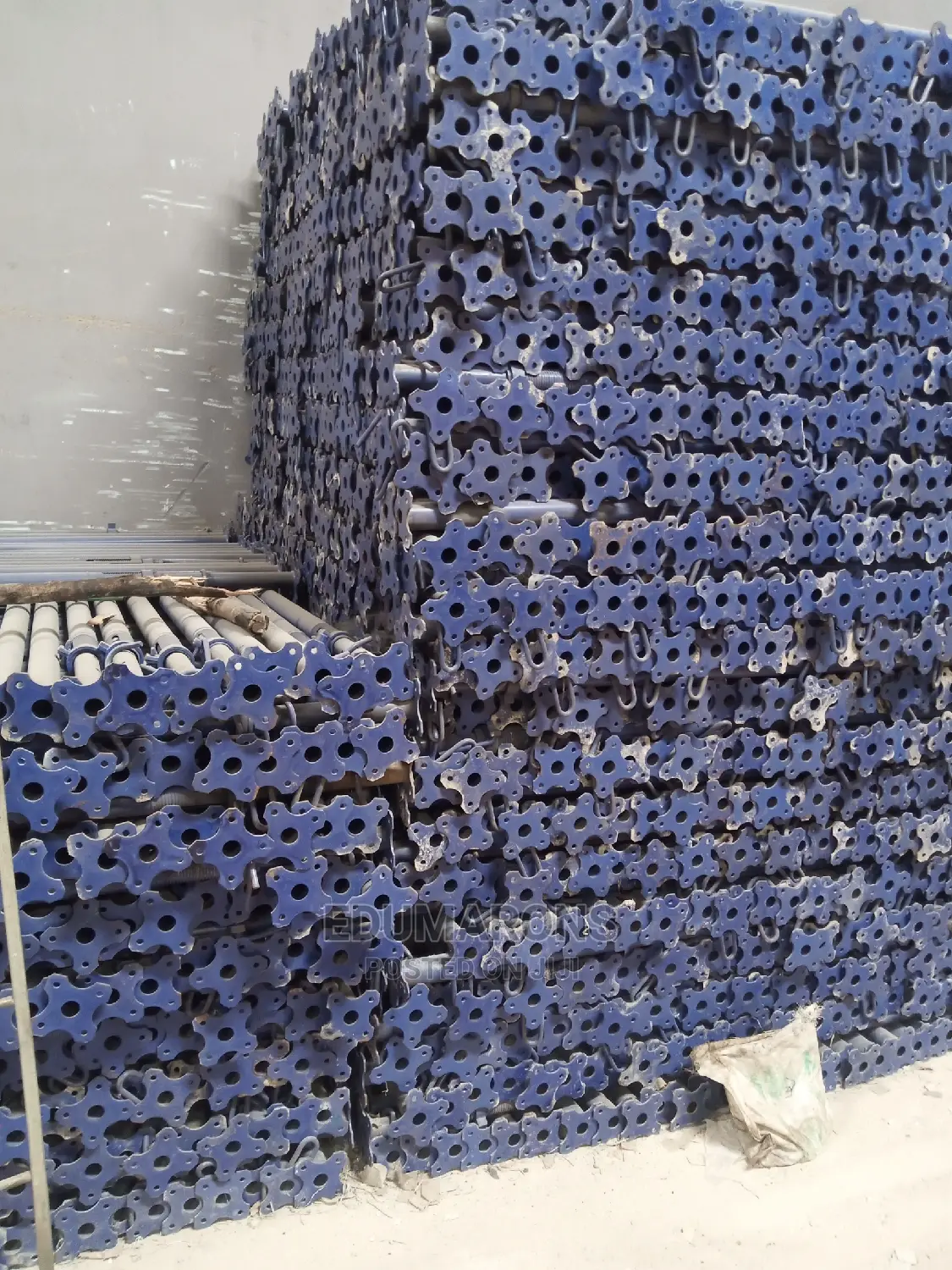 Acrro Props