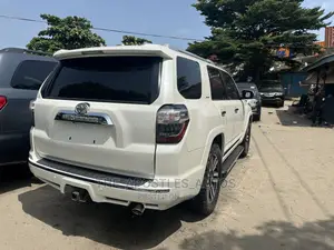 Toyota 4-Runner 2015 White