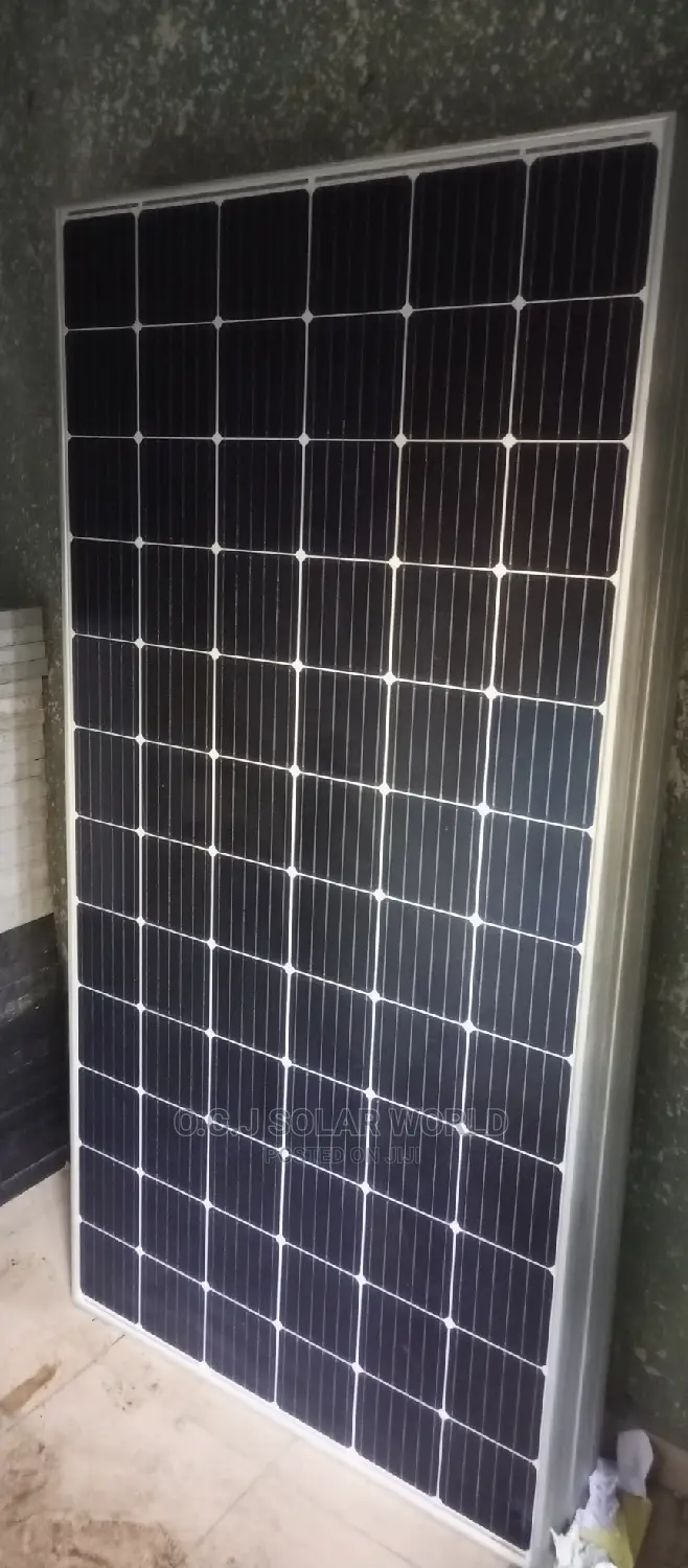 66 Cell Solar Panels