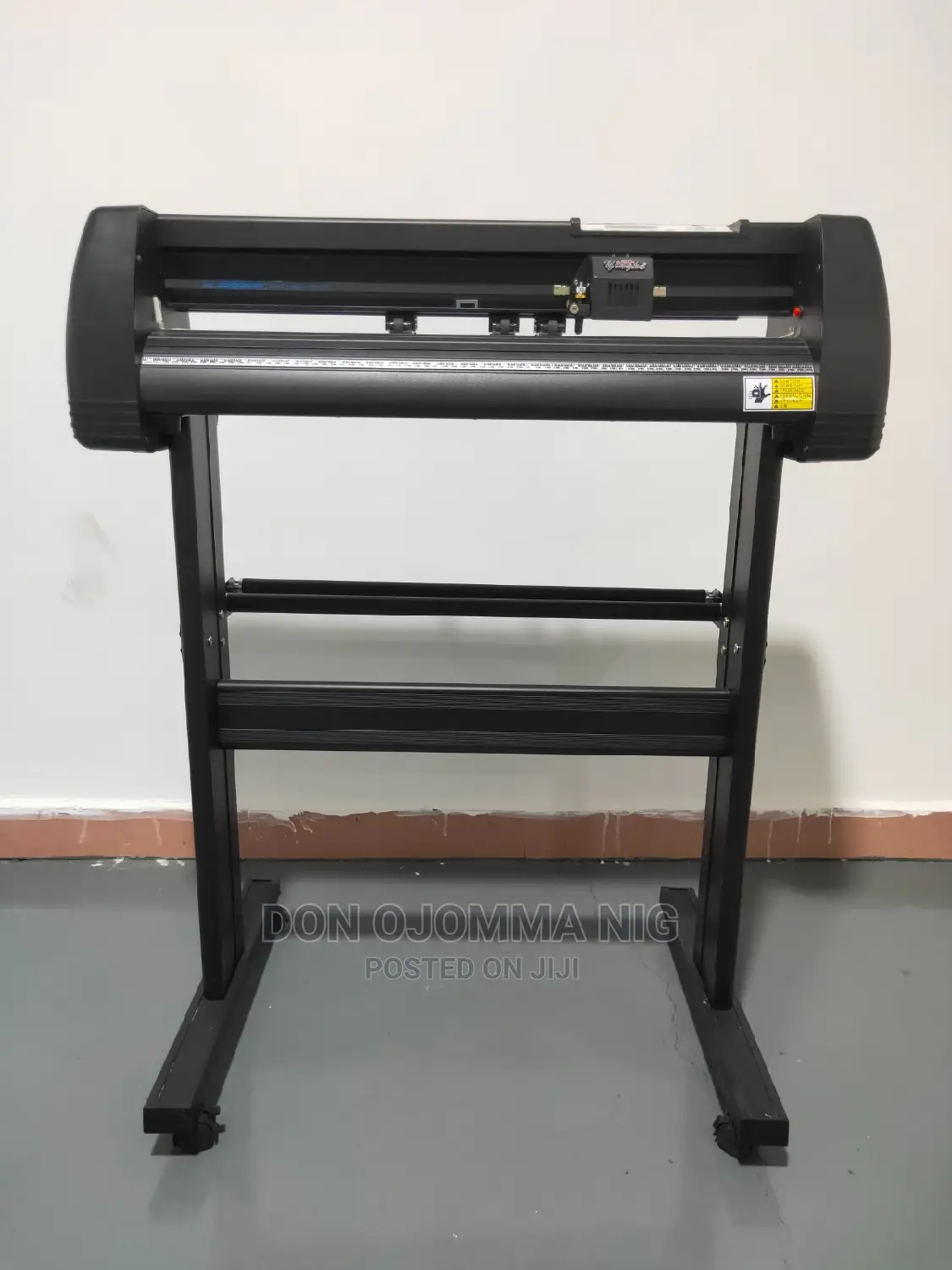 Yinghe Cutting Plotter Machine 720j
