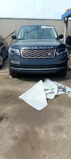 Upgrading Range Rover Vogue 2014 To 2020