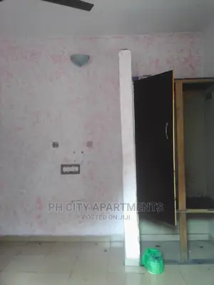 2bdrm Block of Flats in Shell Corperative, Port-Harcourt for rent