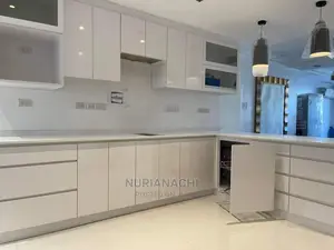 Quality Fitted Kitchen, Cost in Linear Meter
