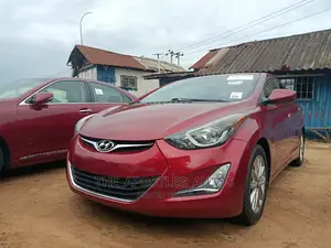 Hyundai Elantra 2016 Red