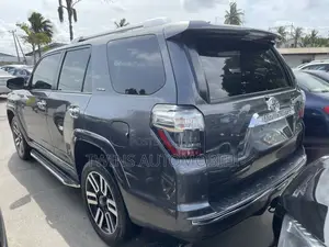 Toyota 4-Runner 2015 Gray
