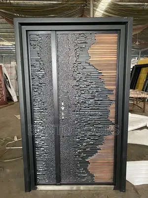 High Quality Casted Doors