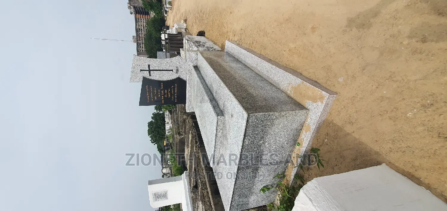 Granite Tomb Stone/Grave Yard