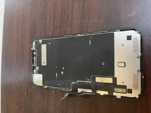 iPhone XR Screen With Ink