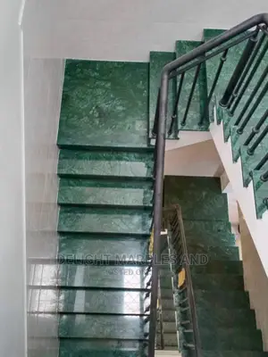 Imported Granites Slabs for Staircase