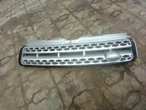 Range Rover Evoque Front Grill 2018