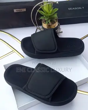 Durable Slides Slippers