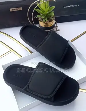 Durable Slides Slippers