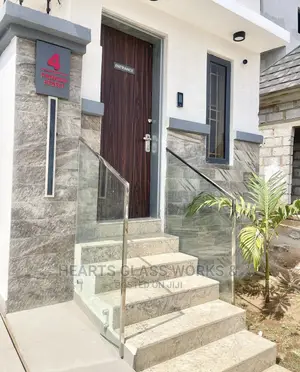 Newly Installed 12mm Glass Balustrade in Lekki Phase 2 (Landing)