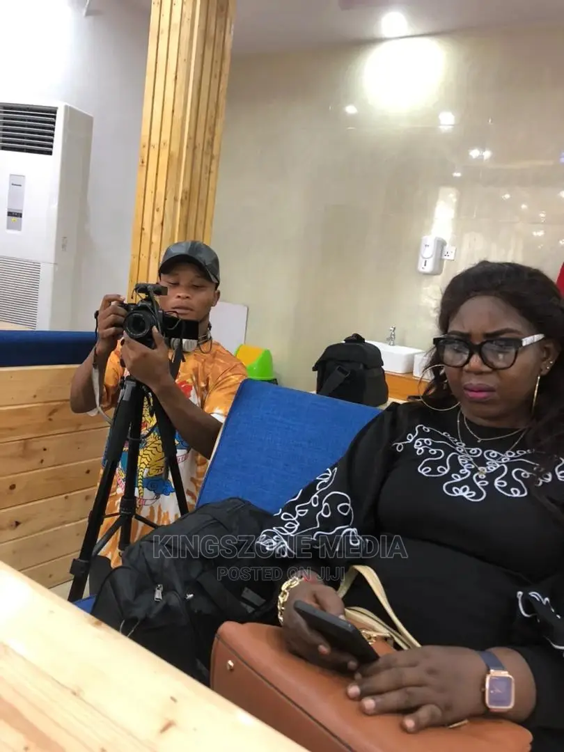 Videographer / Video Editor