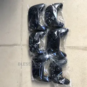 Nintendo Switch Wireless Controller.