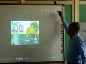 LEAD Interactive Whiteboard 87inches
