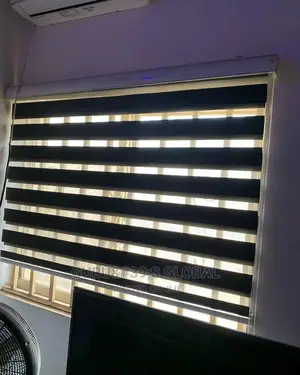 6 by 6 Window Blinds Available for Sale