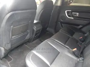 Land Rover Discovery 2017 Black