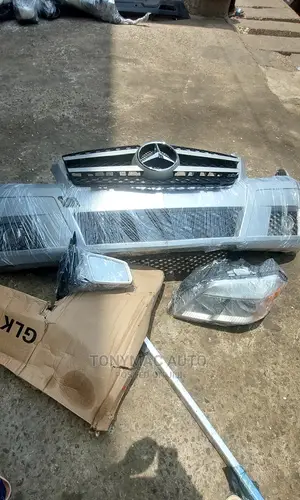 Mercedes-benz Glk350 2010 Front Bumper-headlights