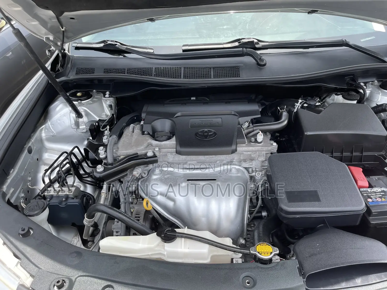 Toyota Camry 2013 Silver
