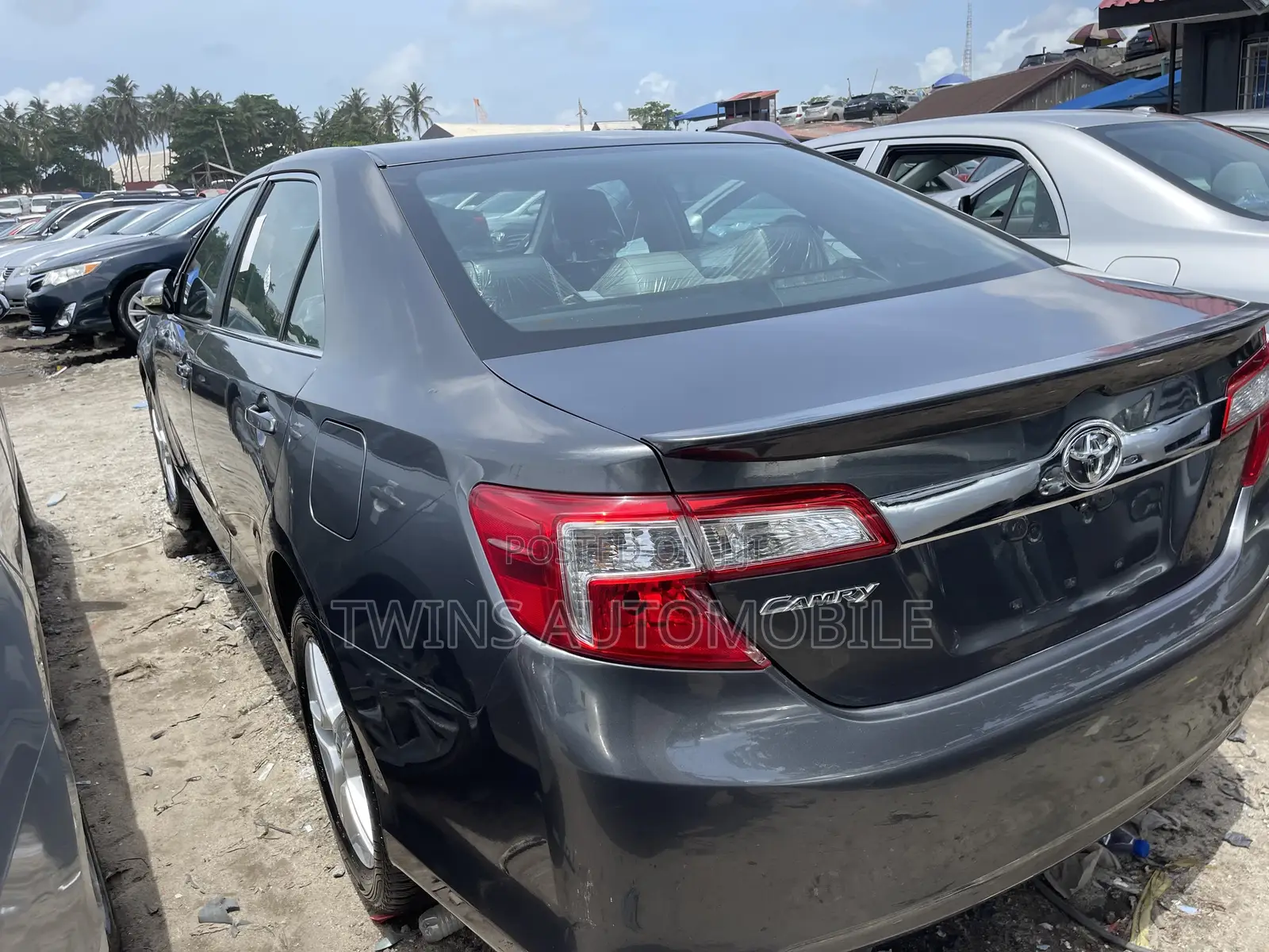 Toyota Camry 2014 Gray