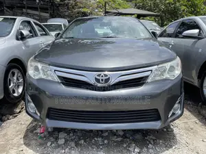 Toyota Camry 2014 Gray