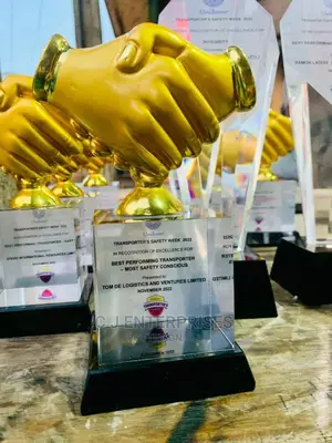 Glass Award Plaque S5