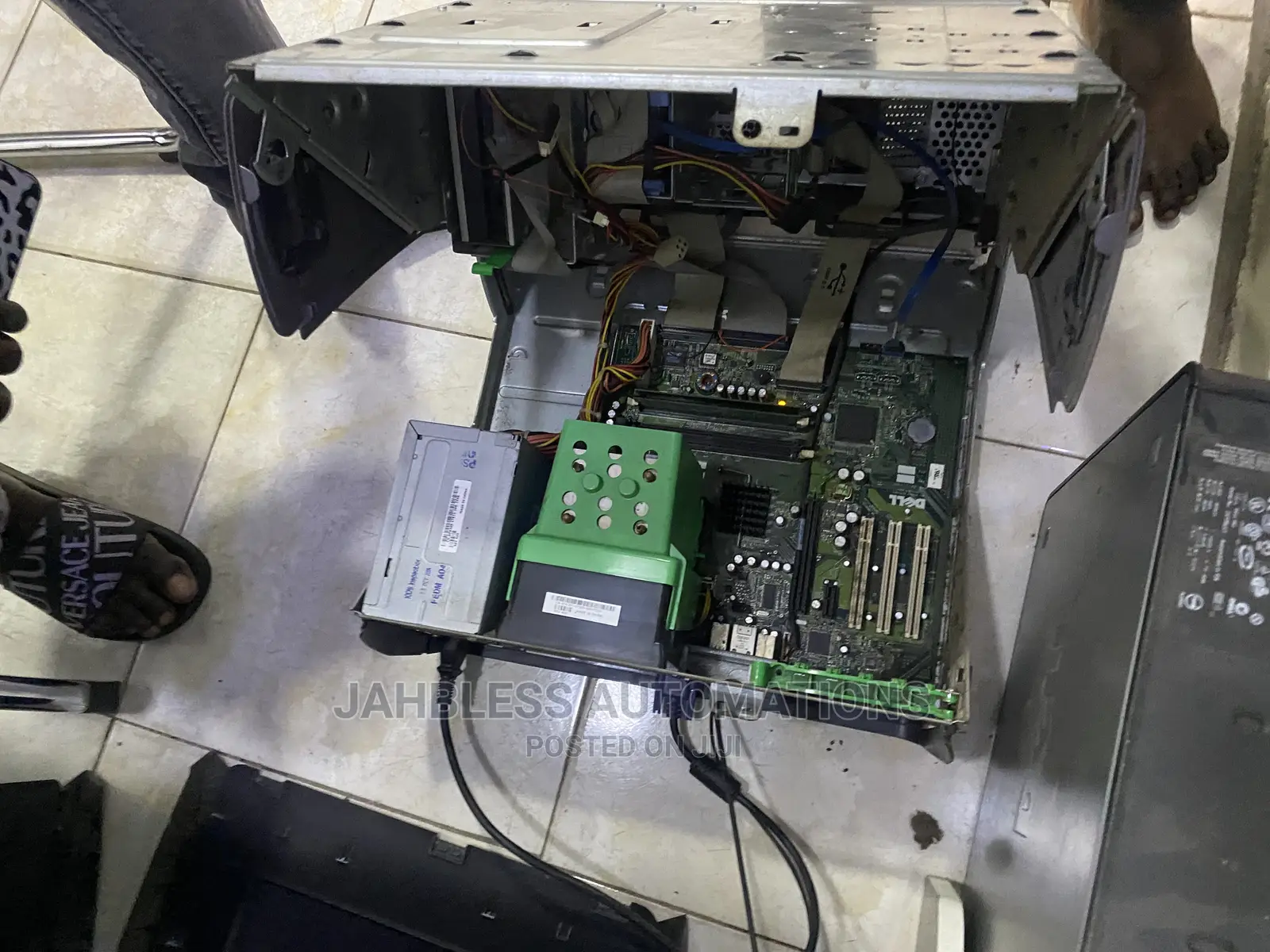 Laptop Engineer